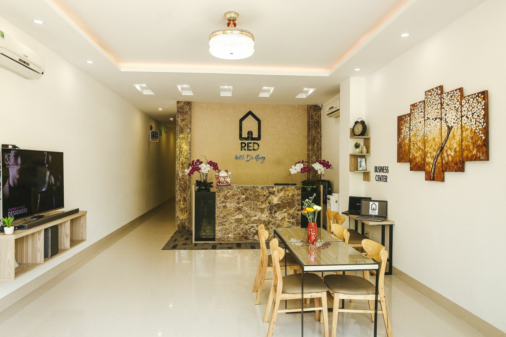 Red Hotel دا نانغ المظهر الخارجي الصورة
